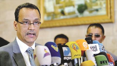 أرشيفية للمبعوث الأممي إلي اليمن خلال أحد المؤتمرات الصحفية